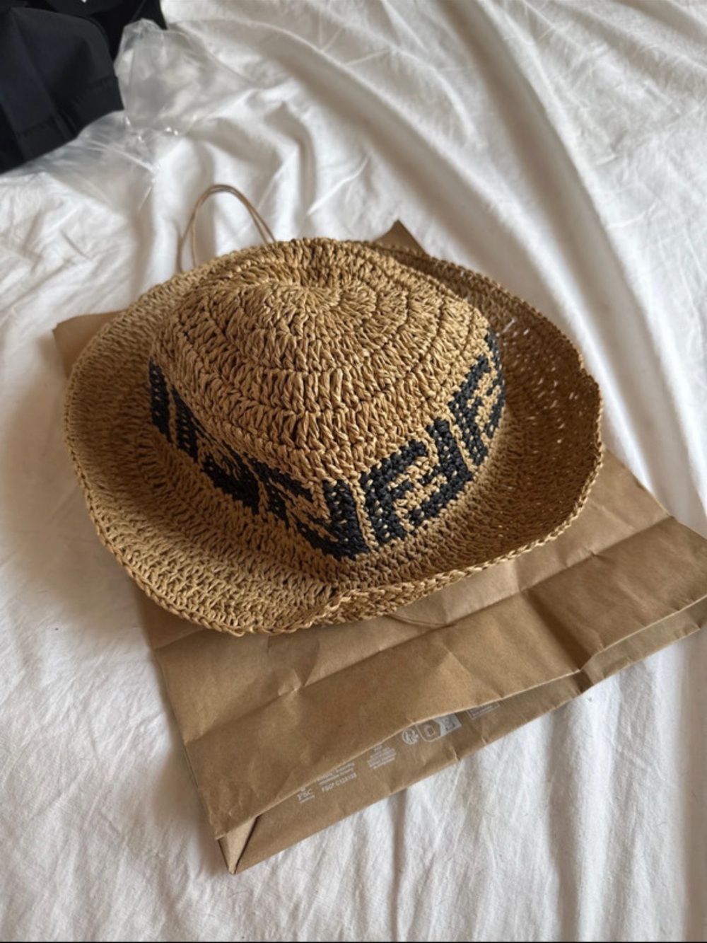 FENDI Woven Straw Sun Hat - one size